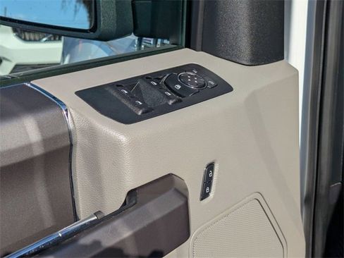 Used 2020 Ford F150 XLT w/ Equipment Group 302A Luxury image 10