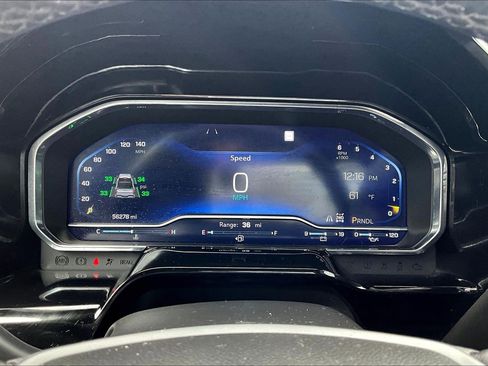 Used 2022 Chevrolet Silverado 1500 LT w/ Z71 Off-Road Package image 9