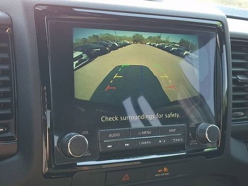 Used 2022 Nissan Frontier PRO-4X w/ Off-Road Protection Package AWD/4WD image 18