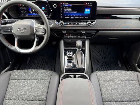 Used 2025 Chevrolet Colorado Z71 image 20