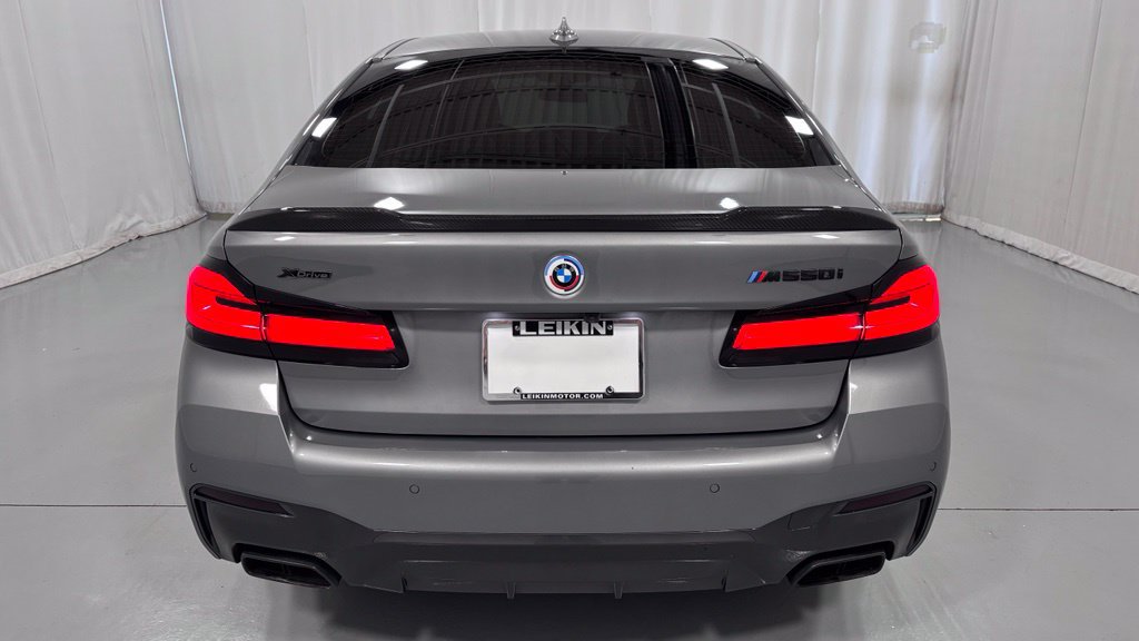 Used 2023 BMW M550i xDrive w/ Dynamic Handling Package AWD/4WD image 8