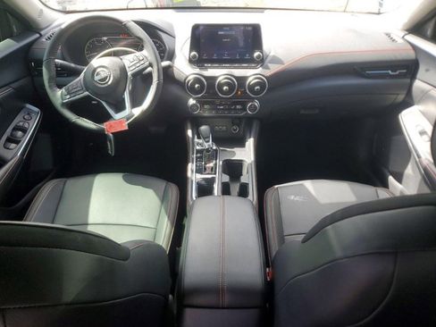 Used 2025 Nissan Sentra SR w/ SR Premium Package image 7
