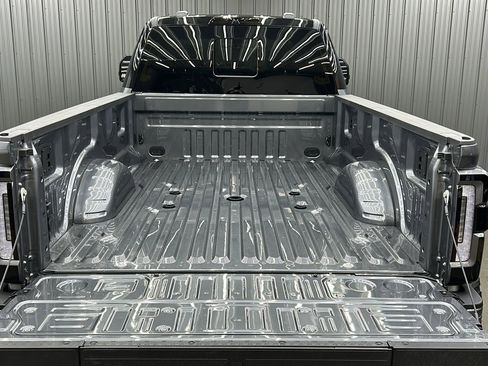 Used 2026 Ford F450 Platinum w/ Platinum Plus Package image 17