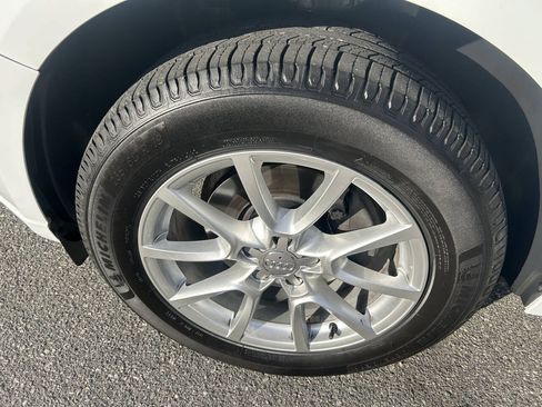 Used 2012 Audi Q5 2.0T Premium AWD/4WD image 11