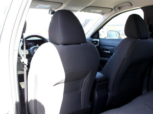 New 2025 Nissan Kicks SV w/ Interior Electronics Package image 21