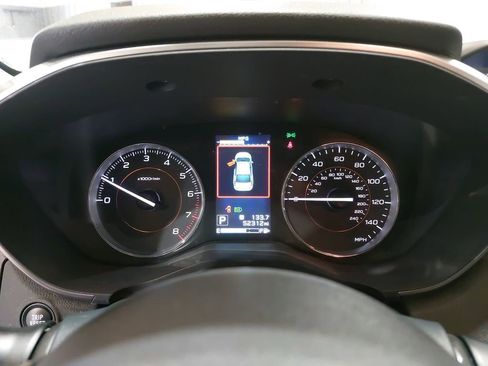 Used 2018 Subaru Crosstrek 2.0i Limited image 18