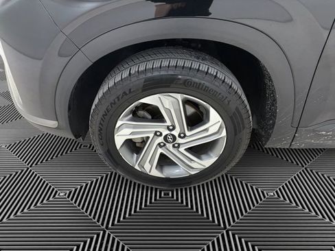 Used 2023 Hyundai Santa Fe SEL image 9