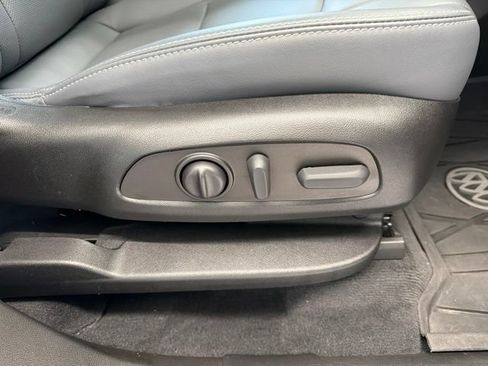 Used 2023 Buick Enclave Essence w/ Experience Buick Package AWD/4WD image 14