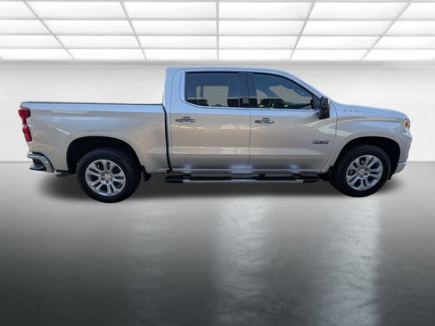 Certified 2022 Chevrolet Silverado 1500 LTZ w/ Technology Package RWD image 33