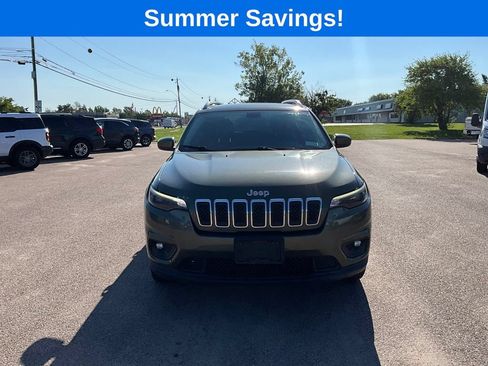 Used 2019 Jeep Cherokee Latitude Plus AWD/4WD image 10