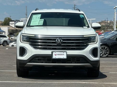 Used 2024 Volkswagen Atlas SE AWD/4WD image 7