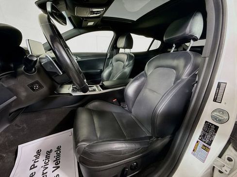 Used 2020 Kia Stinger GT1 image 23