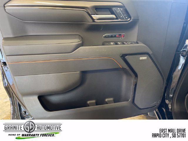 Used 2026 GMC Sierra 1500 AT4 w/ AT4 Premium Package AWD/4WD image 6