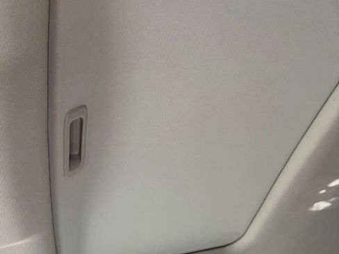 Used 2025 Honda CR-V EX-L image 19
