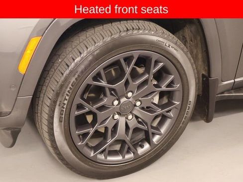 Used 2025 Jeep Grand Cherokee L Summit image 9