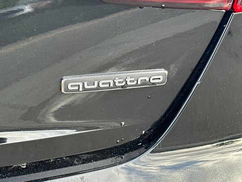 Used 2022 Audi A4 2.0T Premium image 12