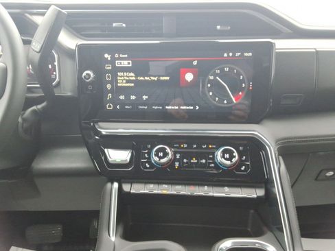 New 2026 GMC Sierra 2500 Denali image 12