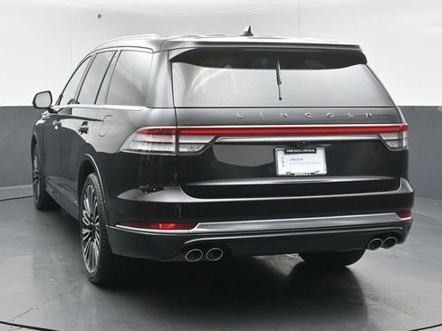 Certified 2023 Lincoln Aviator Black Label AWD/4WD image 6