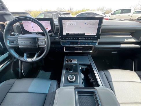 Used 2024 GMC Hummer EV 3X w/ Omega Edition image 9