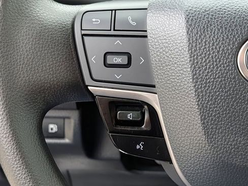 Used 2025 Toyota Camry LE FWD image 21