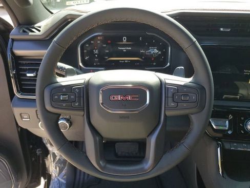 New 2026 GMC Sierra 1500 AT4 w/ AT4 Premium Package AWD/4WD image 22