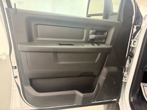 New 2026 RAM 2500 Tradesman w/ Chrome Appearance Group AWD/4WD image 11