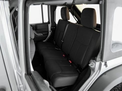Used 2014 Jeep Wrangler Unlimited Sport AWD/4WD image 32