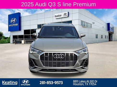 Used 2025 Audi Q3 2.0T Premium AWD/4WD image 2