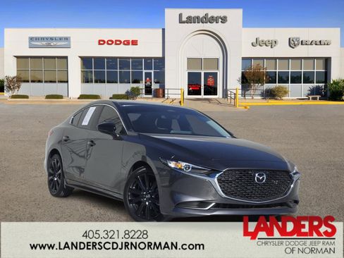 Used 2025 MAZDA MAZDA3 s image 1