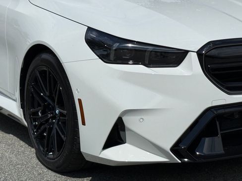 New 2026 BMW M5 w/ Executive Package image 14