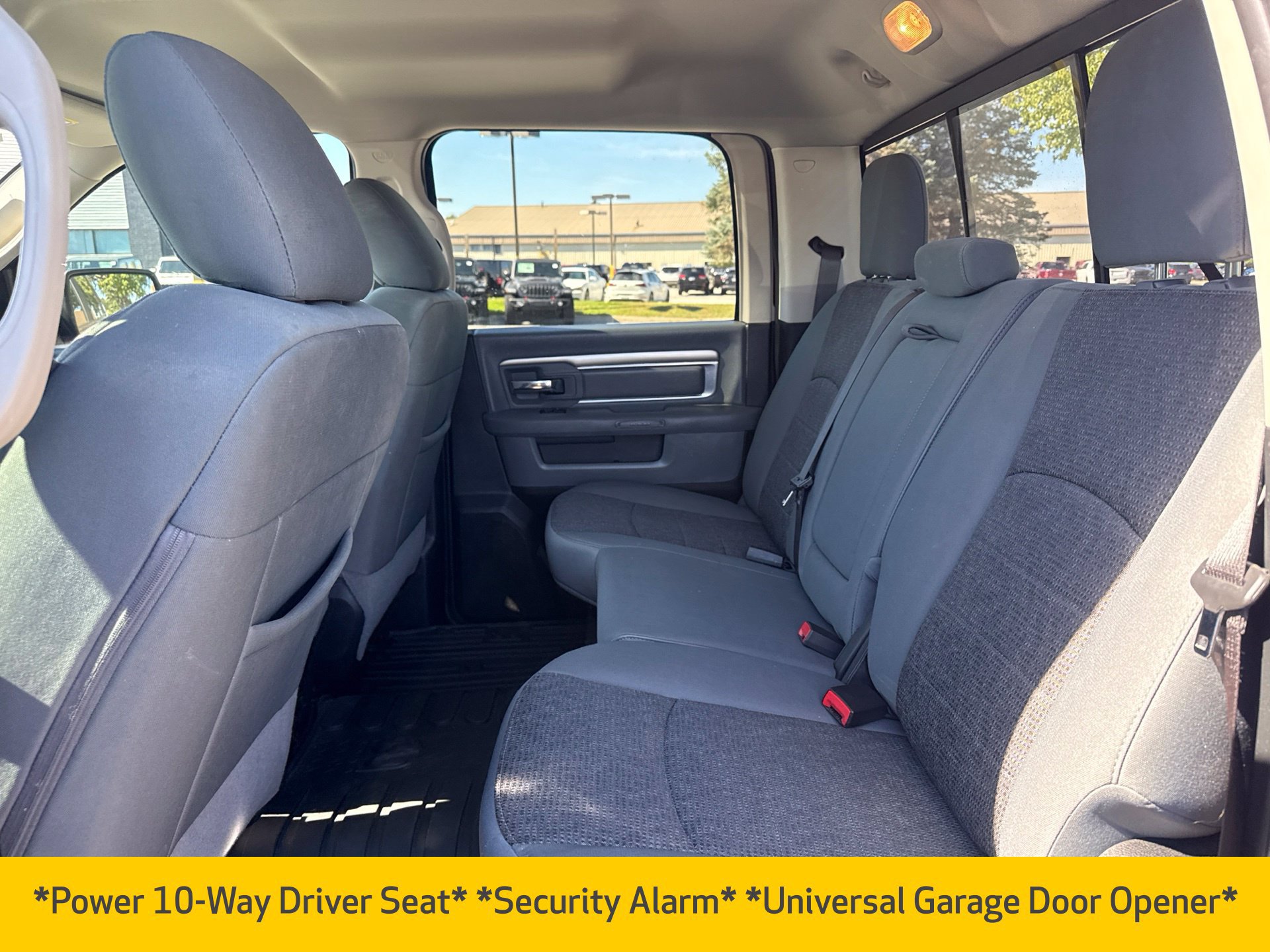 Used 2018 RAM 1500 Big Horn RWD image 19