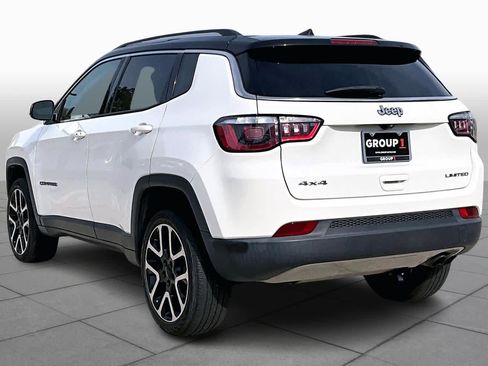 Used 2018 Jeep Compass Limited image 12