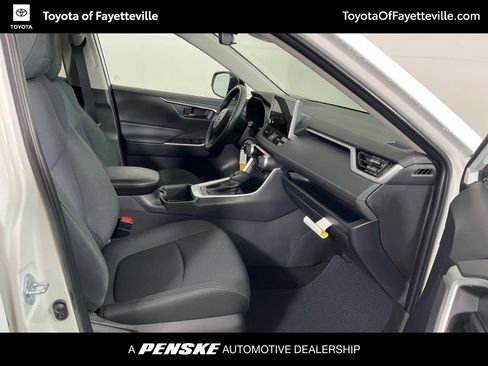 New 2025 Toyota RAV4 LE image 8