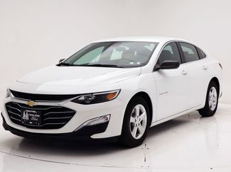 Used 2023 Chevrolet Malibu LS video 2
