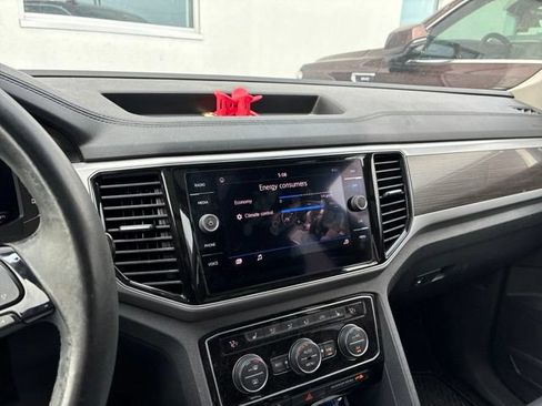 Used 2019 Volkswagen Atlas SEL FWD image 10