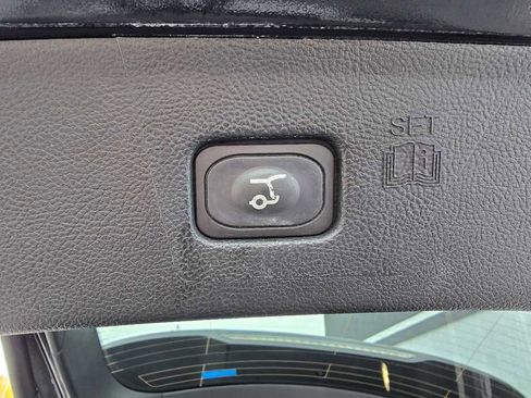 Used 2022 Ford Edge SEL w/ Convenience Package image 29