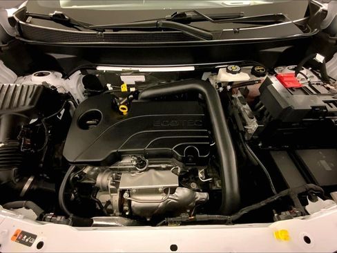 Used 2025 Chevrolet Equinox LT image 10