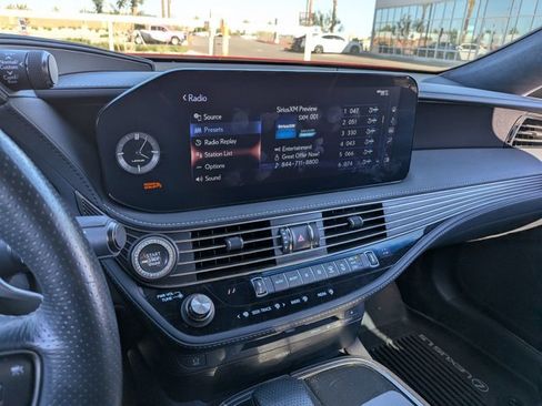 Used 2021 Lexus LS 500 F Sport w/ Accessory Package (Z1) image 13