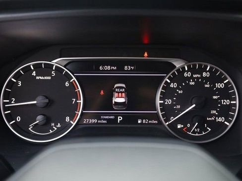 Certified 2025 Nissan Rogue SV FWD image 10