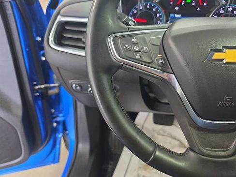 Used 2024 Chevrolet Equinox LT AWD/4WD image 16
