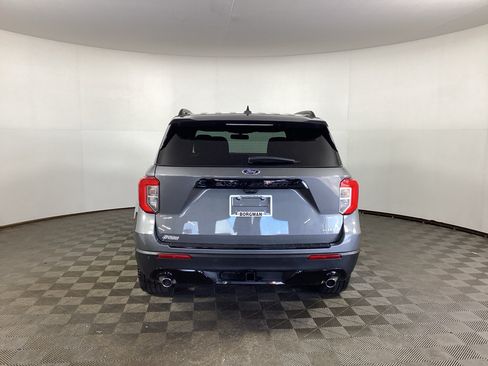 Used 2023 Ford Explorer ST-Line w/ Class IV Trailer Tow Package AWD/4WD image 3