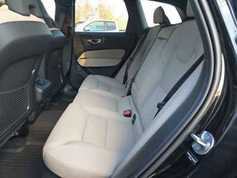 New 2026 Volvo XC60 B5 Plus w/ Climate Package image 19