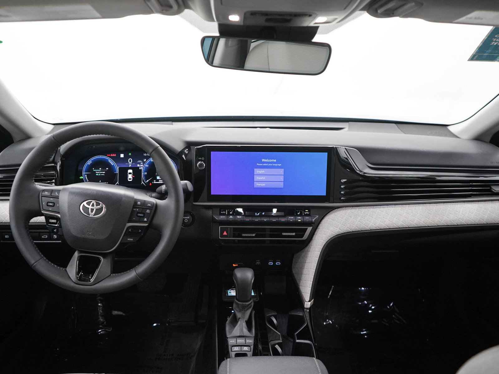 Used 2026 Toyota Camry XLE FWD image 13