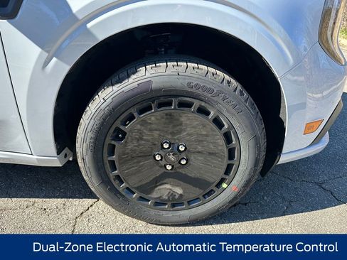 New 2026 Ford Maverick Lobo image 14