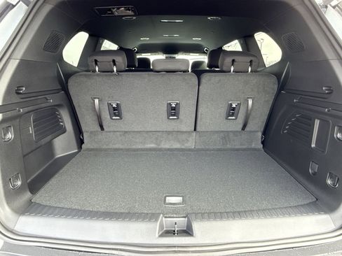 New 2026 GMC Acadia Elevation image 26