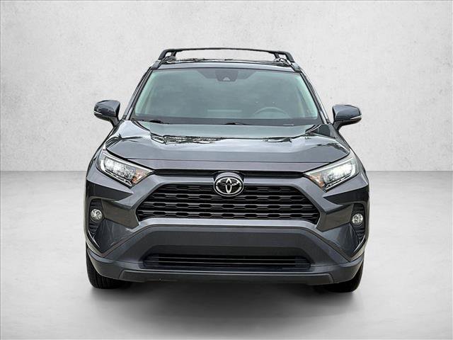 Used 2021 Toyota RAV4 XLE w/ Convenience Package FWD image 3