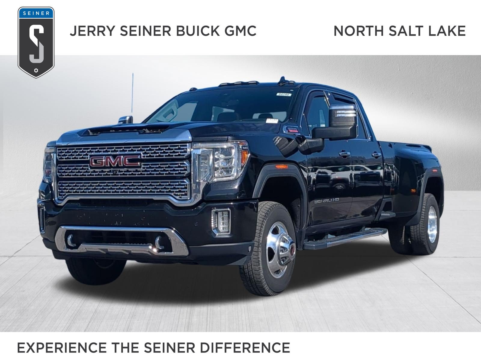 Used 2020 GMC Sierra 3500 Denali w/ Denali Ultimate Package AWD/4WD image 1