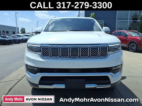 Used 2022 Jeep Grand Wagoneer Series II w/ Premium Group II AWD/4WD image 3