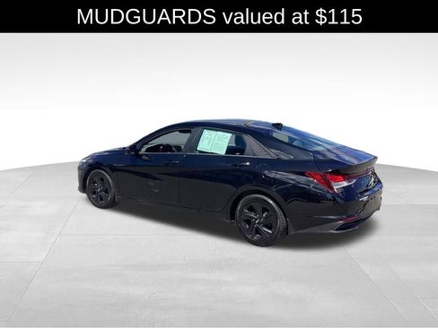 Used 2023 Hyundai Elantra SEL FWD image 5