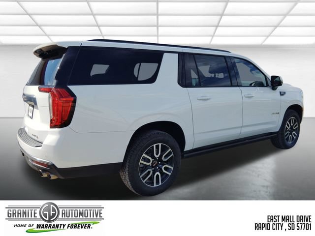 Used 2024 GMC Yukon XL AT4 w/ Technology Package AWD/4WD image 6